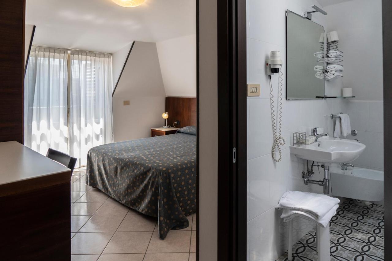 Hotel Mare Blu Francavilla Al Mare Extérieur photo