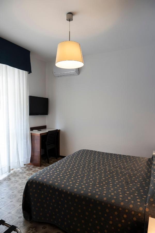 Hotel Mare Blu Francavilla Al Mare Extérieur photo