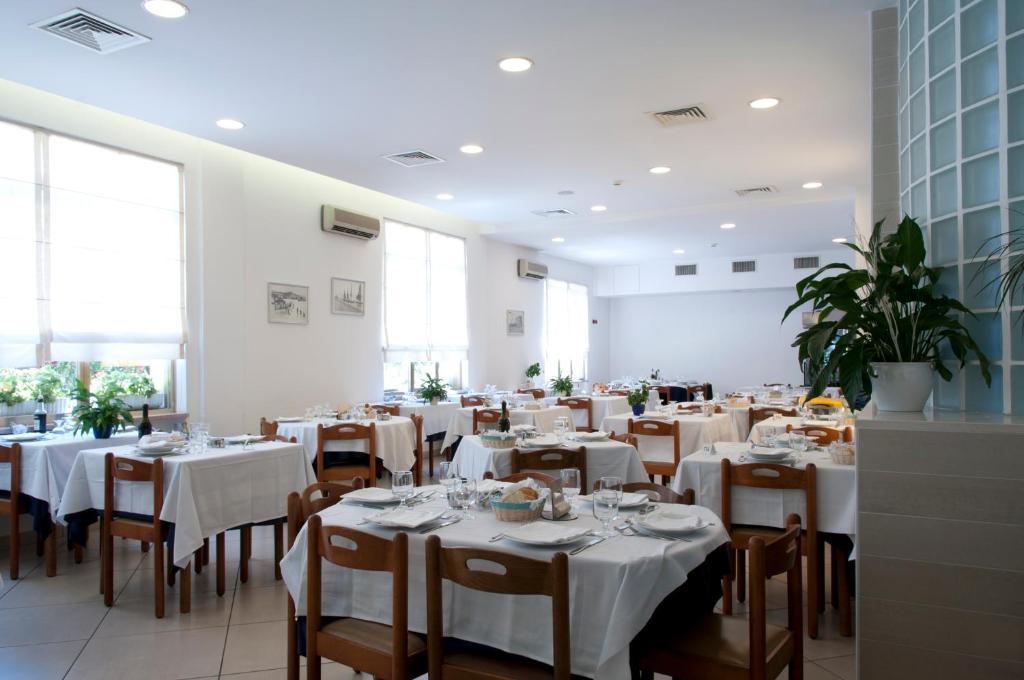 Hotel Mare Blu Francavilla Al Mare Extérieur photo